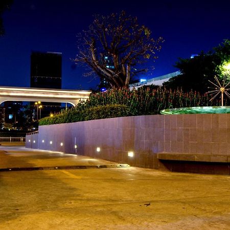 Icon 56 - Free Rooftop Pool Gym 6 Near Ben Thanh Market 胡志明市 外观 照片